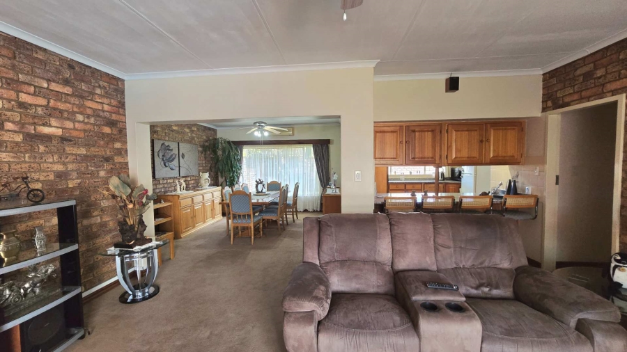 3 Bedroom Property for Sale in Annlin Gauteng