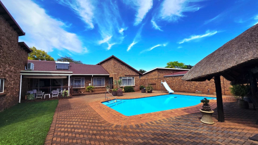 3 Bedroom Property for Sale in Annlin Gauteng