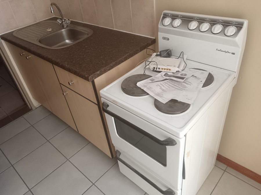 1 Bedroom Property for Sale in Hatfield Gauteng