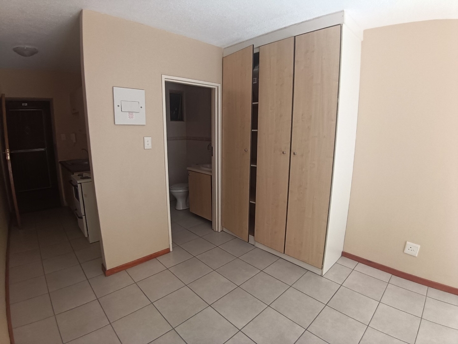 1 Bedroom Property for Sale in Hatfield Gauteng