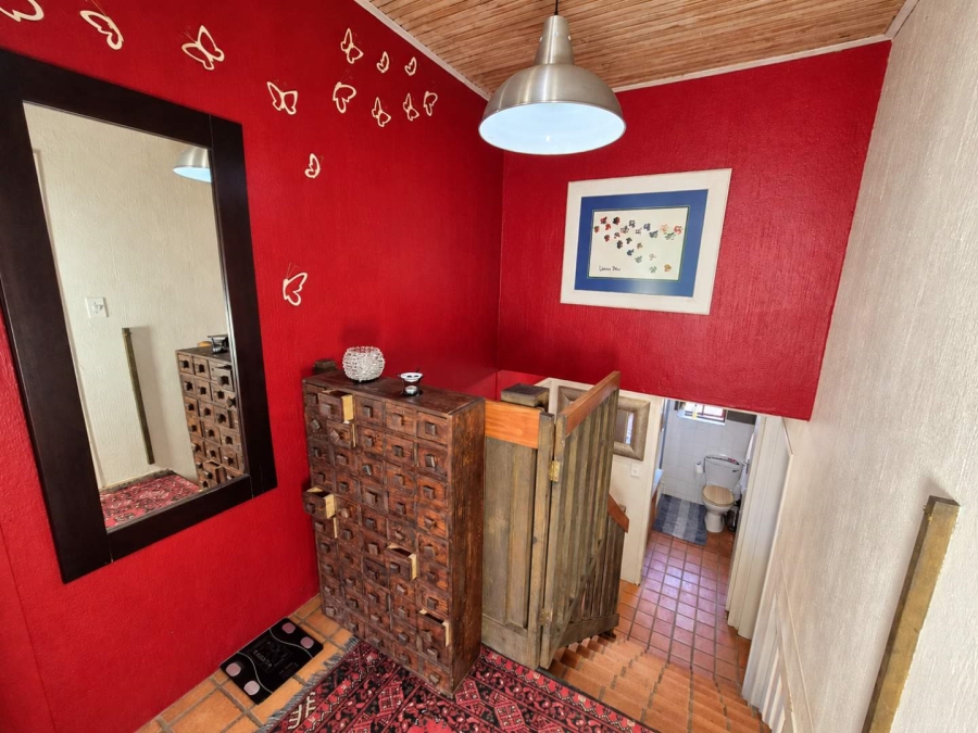 3 Bedroom Property for Sale in Faerie Glen Gauteng