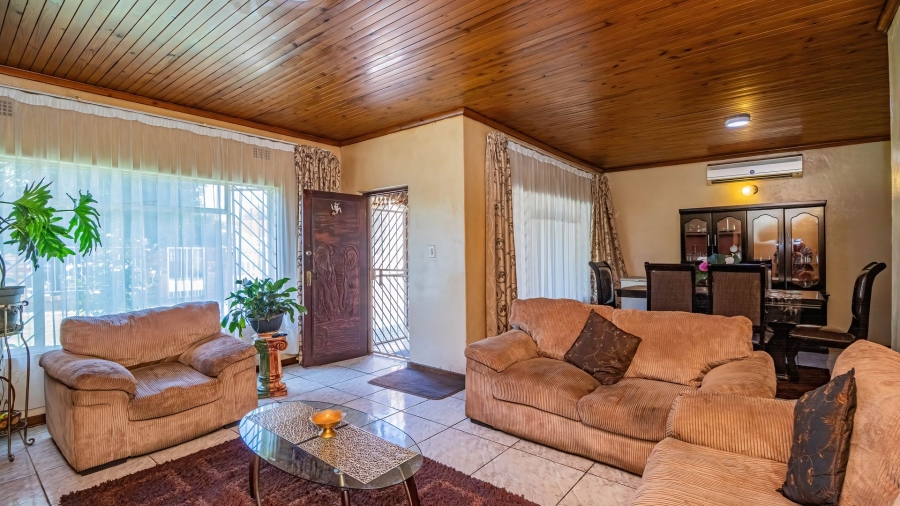 3 Bedroom Property for Sale in Bakerton Gauteng