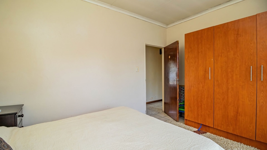 3 Bedroom Property for Sale in Bakerton Gauteng
