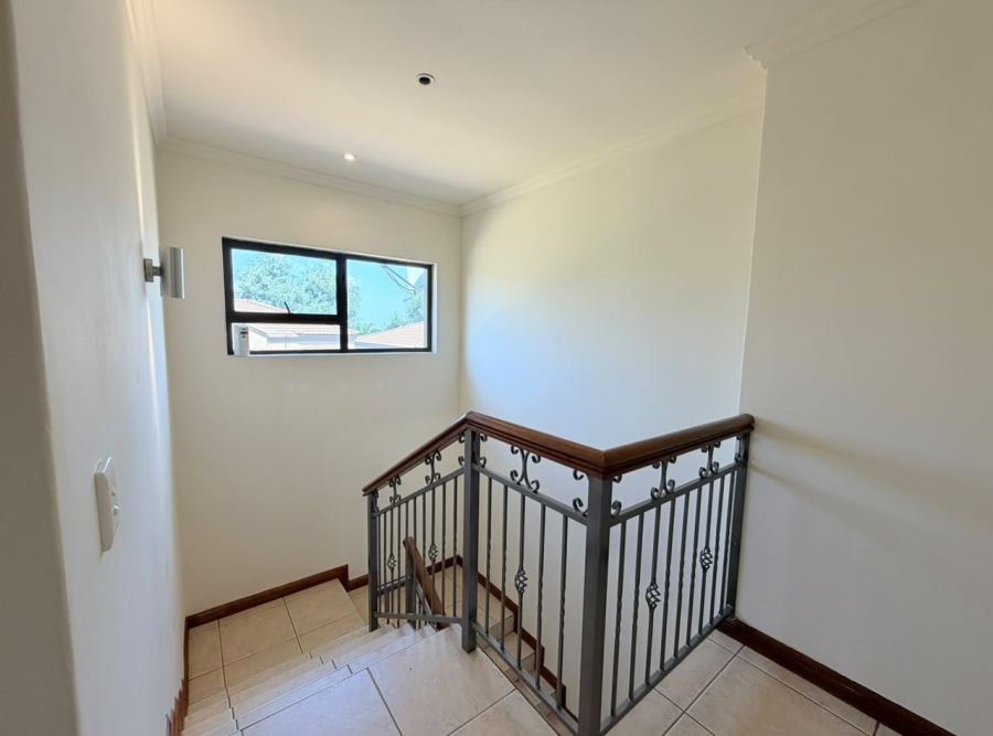 To Let 4 Bedroom Property for Rent in Meyersdal Gauteng