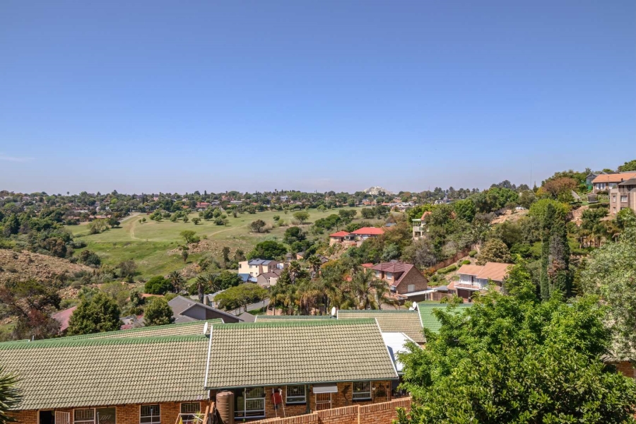 3 Bedroom Property for Sale in Rant En Dal Gauteng