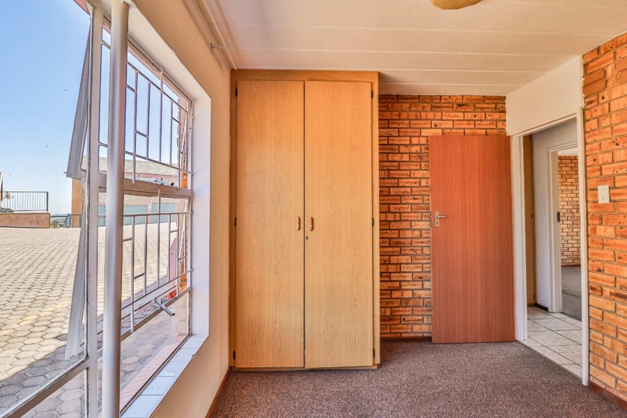 3 Bedroom Property for Sale in Rant En Dal Gauteng