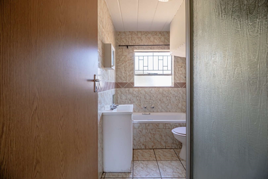 3 Bedroom Property for Sale in Rant En Dal Gauteng