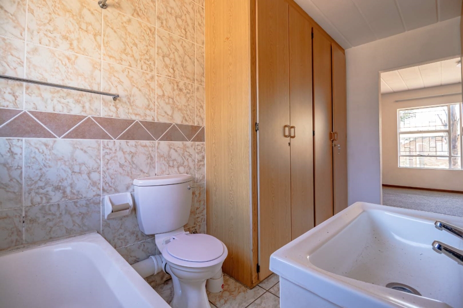 3 Bedroom Property for Sale in Rant En Dal Gauteng