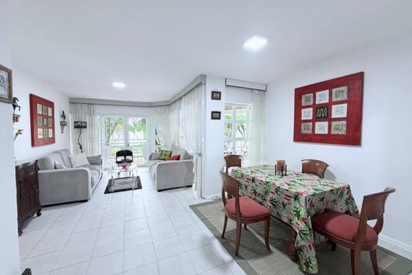 To Let 2 Bedroom Property for Rent in Edenburg Gauteng