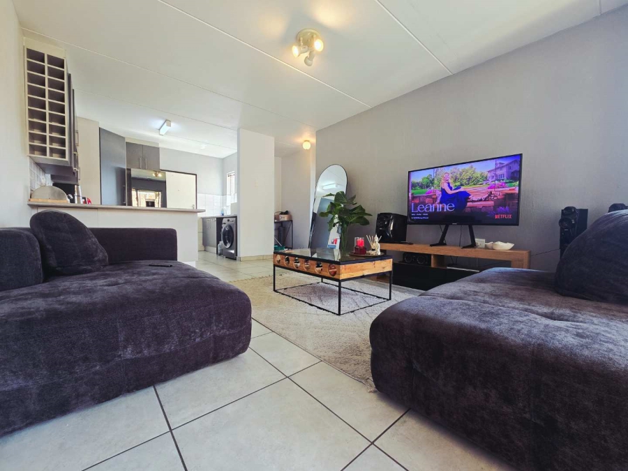 To Let 1 Bedroom Property for Rent in Strubensvallei Gauteng