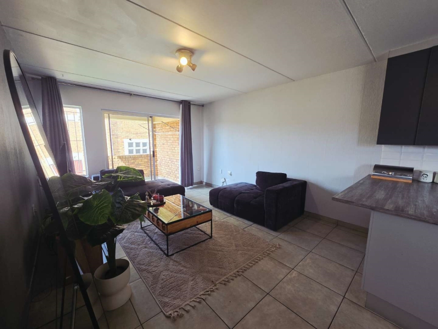 To Let 1 Bedroom Property for Rent in Strubensvallei Gauteng