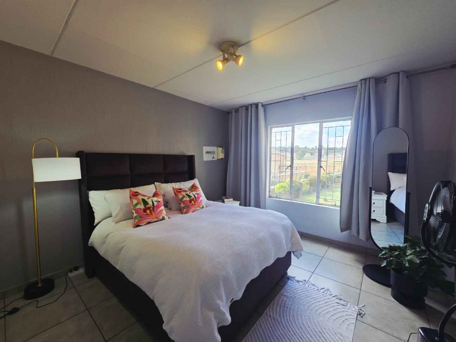 To Let 1 Bedroom Property for Rent in Strubensvallei Gauteng