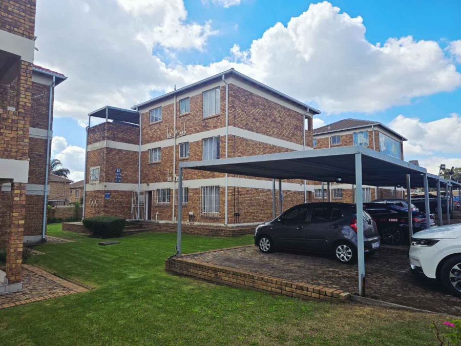 To Let 1 Bedroom Property for Rent in Strubensvallei Gauteng