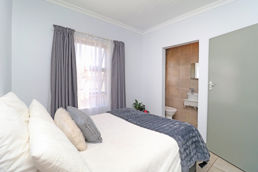 3 Bedroom Property for Sale in Silverfields Gauteng