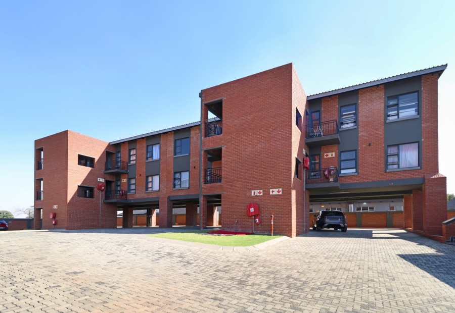 3 Bedroom Property for Sale in Silverfields Gauteng