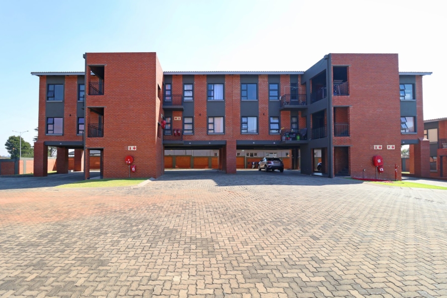 3 Bedroom Property for Sale in Silverfields Gauteng