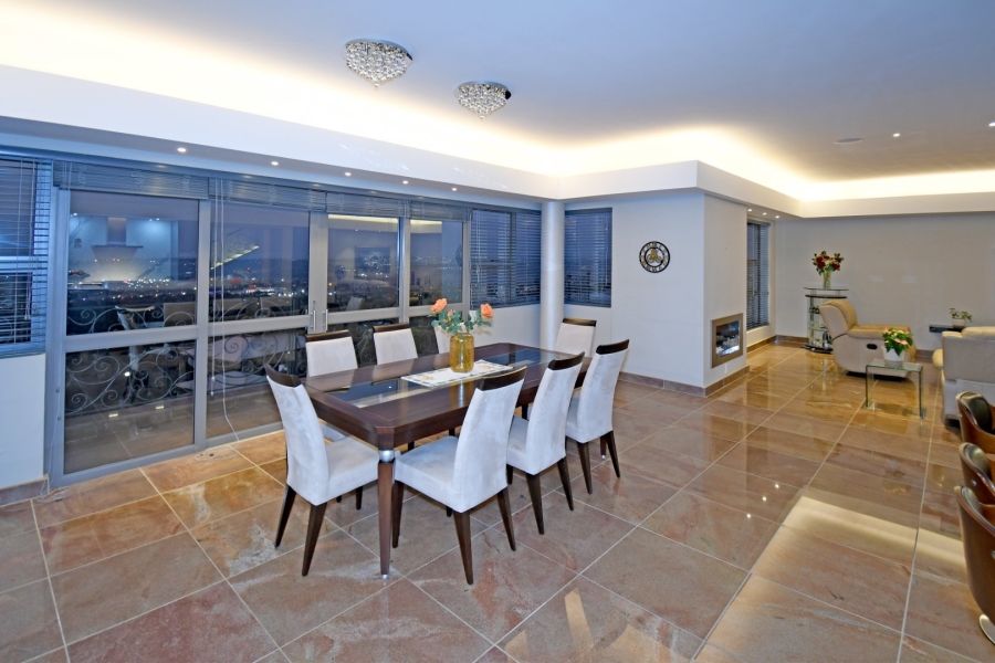 5 Bedroom Property for Sale in Poortview Gauteng