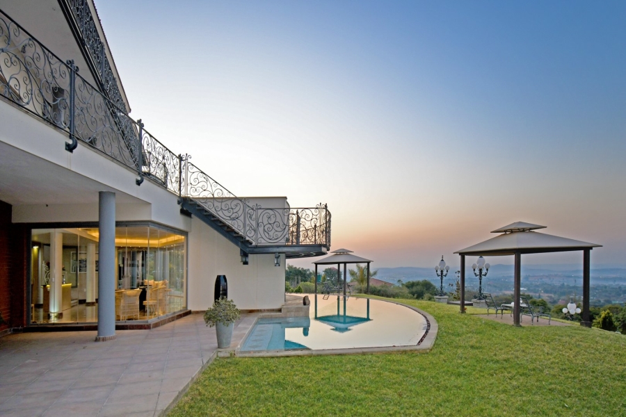 5 Bedroom Property for Sale in Poortview Gauteng