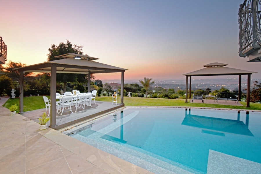 5 Bedroom Property for Sale in Poortview Gauteng