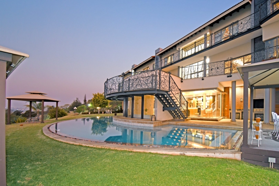 5 Bedroom Property for Sale in Poortview Gauteng