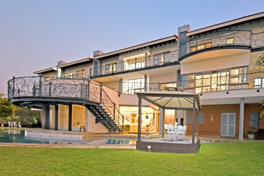 5 Bedroom Property for Sale in Poortview Gauteng