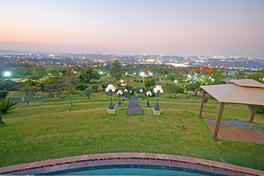 5 Bedroom Property for Sale in Poortview Gauteng