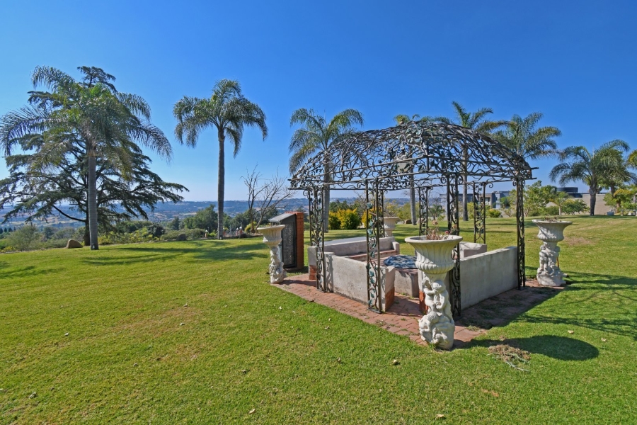 5 Bedroom Property for Sale in Poortview Gauteng