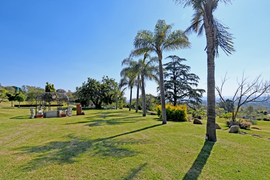 5 Bedroom Property for Sale in Poortview Gauteng