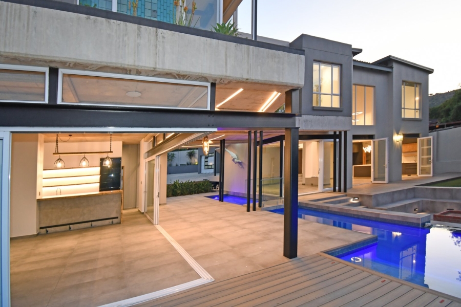 4 Bedroom Property for Sale in Poortview Gauteng