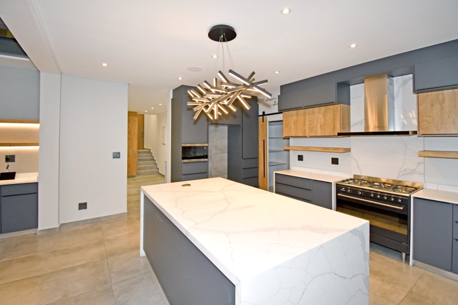 4 Bedroom Property for Sale in Poortview Gauteng