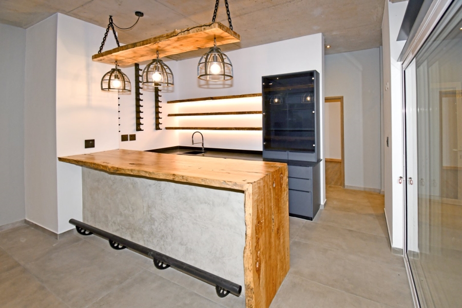 4 Bedroom Property for Sale in Poortview Gauteng