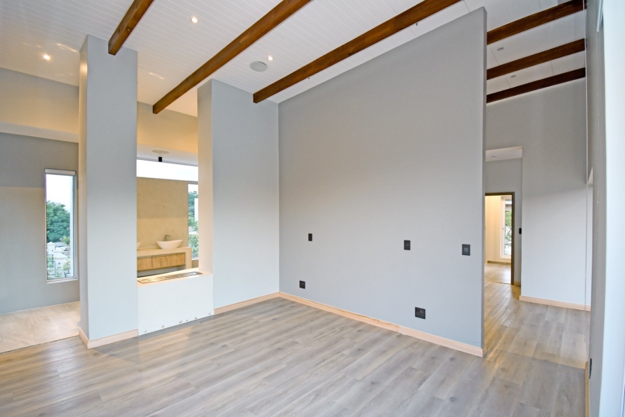 4 Bedroom Property for Sale in Poortview Gauteng