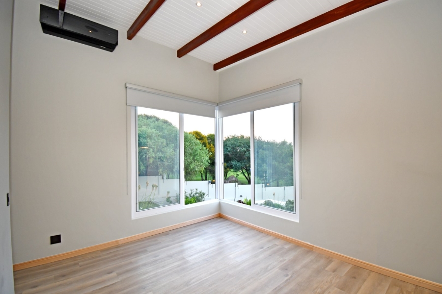 4 Bedroom Property for Sale in Poortview Gauteng