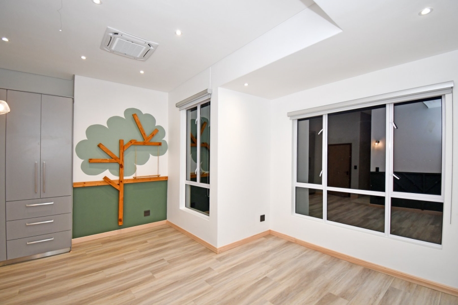 4 Bedroom Property for Sale in Poortview Gauteng
