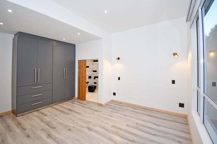 4 Bedroom Property for Sale in Poortview Gauteng
