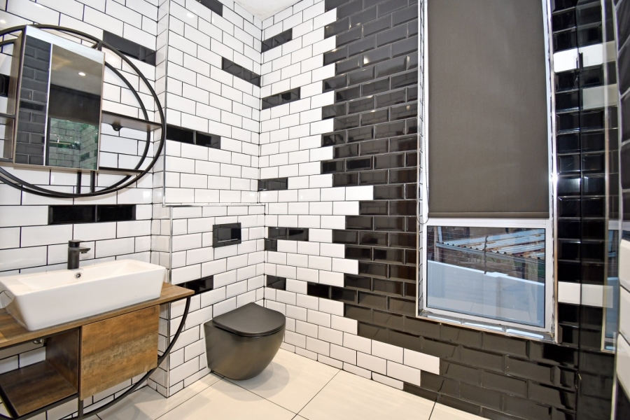 4 Bedroom Property for Sale in Poortview Gauteng