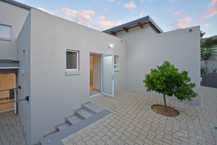 4 Bedroom Property for Sale in Poortview Gauteng