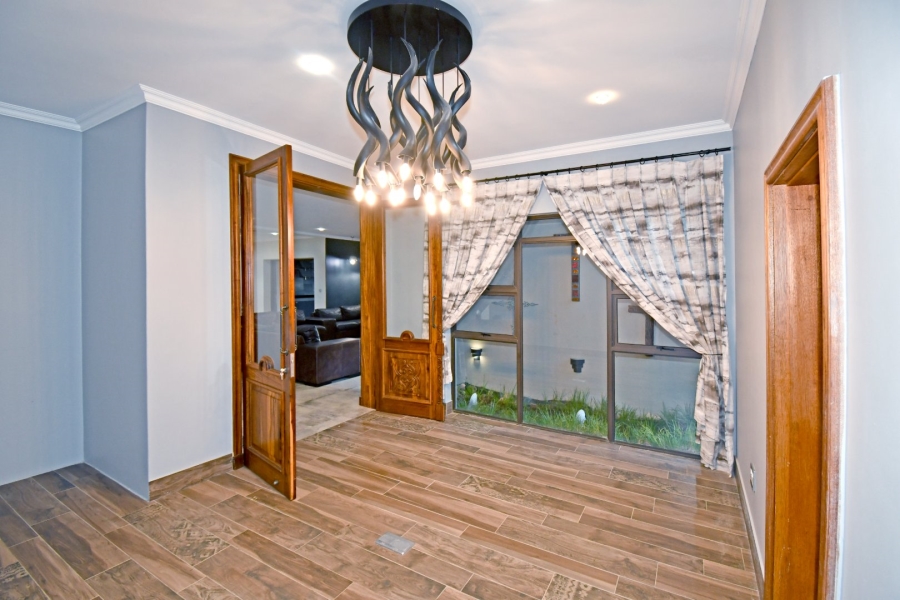 4 Bedroom Property for Sale in Poortview Gauteng