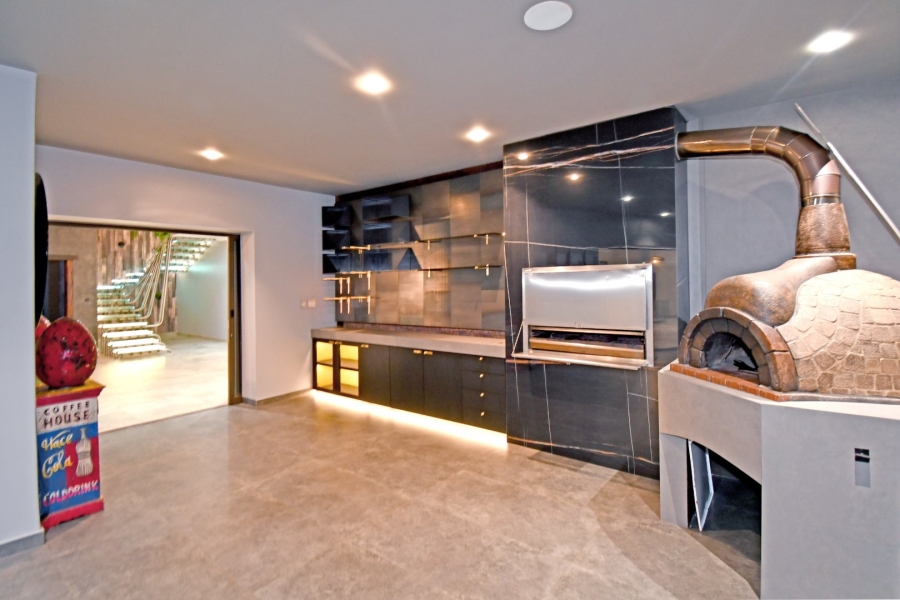 4 Bedroom Property for Sale in Poortview Gauteng