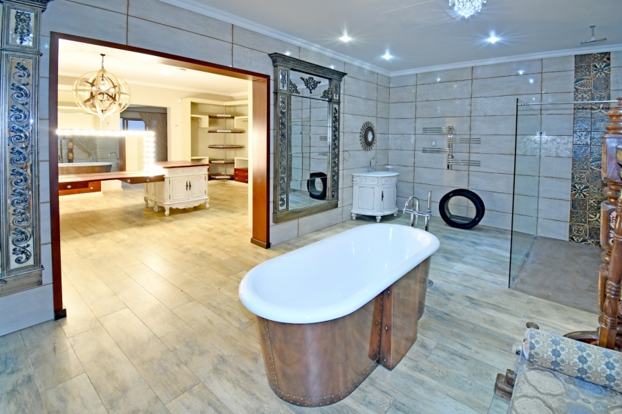 4 Bedroom Property for Sale in Poortview Gauteng