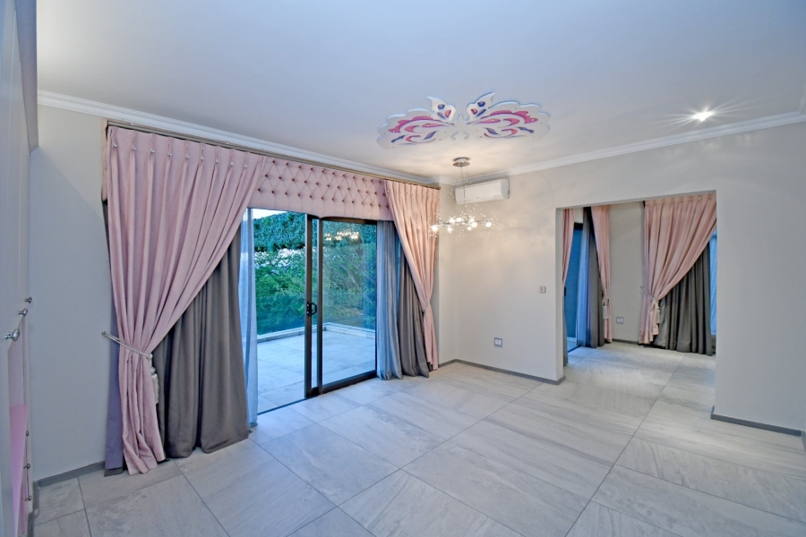 4 Bedroom Property for Sale in Poortview Gauteng