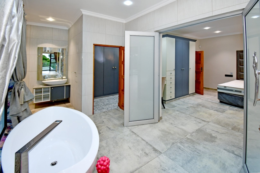 4 Bedroom Property for Sale in Poortview Gauteng