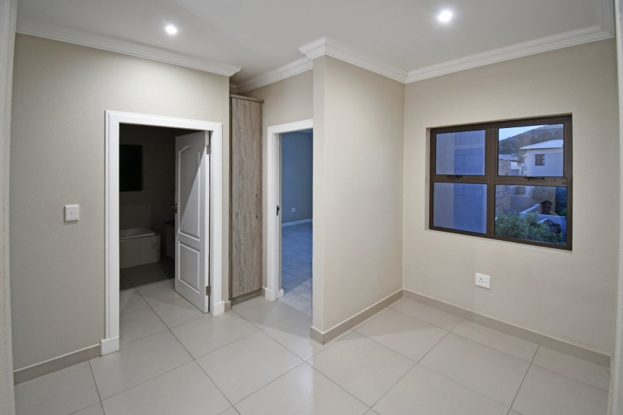 3 Bedroom Property for Sale in Eikenhof Gauteng