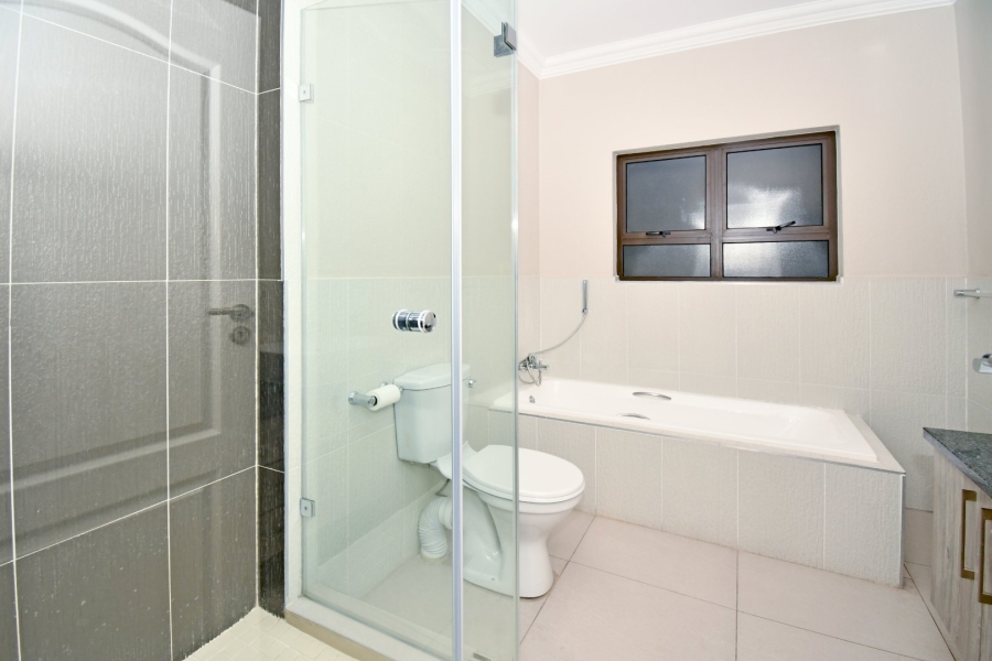 3 Bedroom Property for Sale in Eikenhof Gauteng