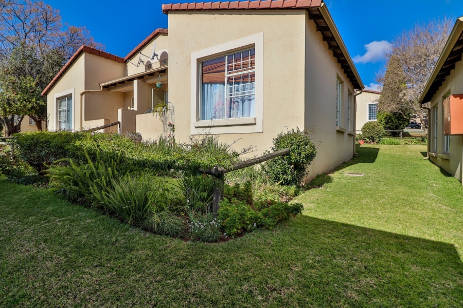 3 Bedroom Property for Sale in Carenvale Gauteng