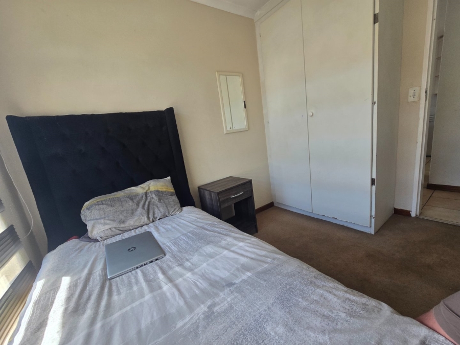 3 Bedroom Property for Sale in Carenvale Gauteng