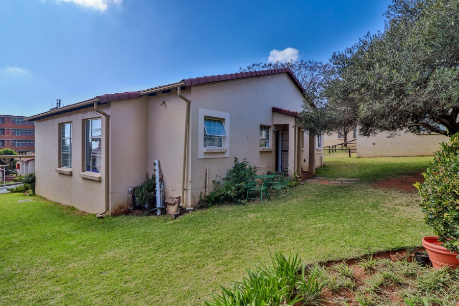 3 Bedroom Property for Sale in Carenvale Gauteng