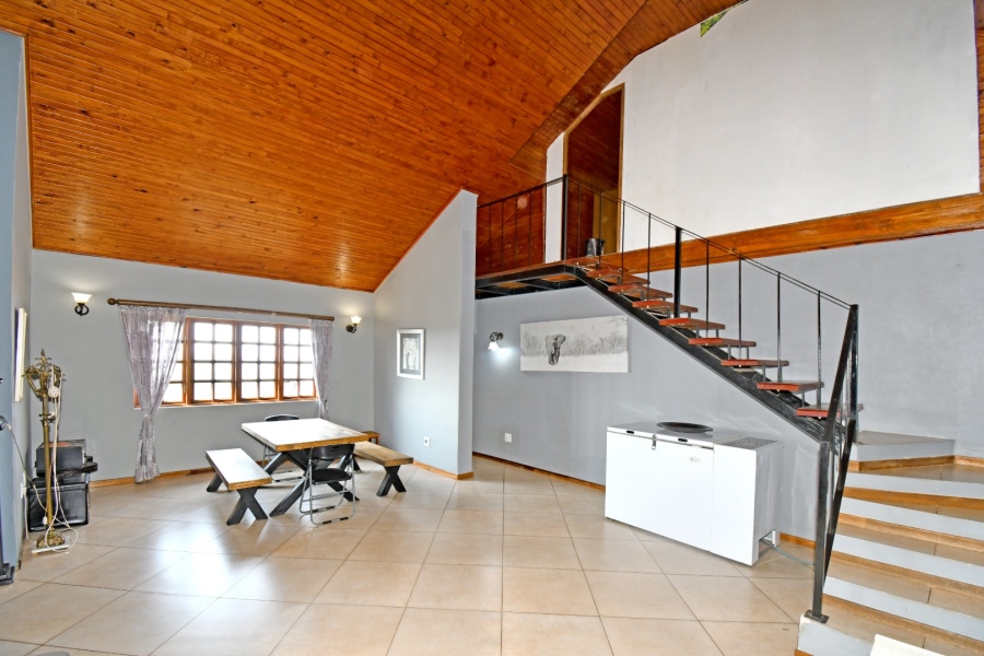 4 Bedroom Property for Sale in Heuningklip Gauteng
