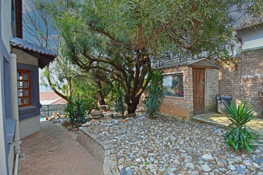 4 Bedroom Property for Sale in Heuningklip Gauteng