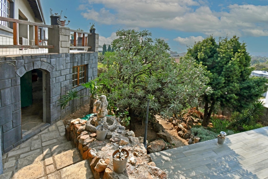 4 Bedroom Property for Sale in Heuningklip Gauteng